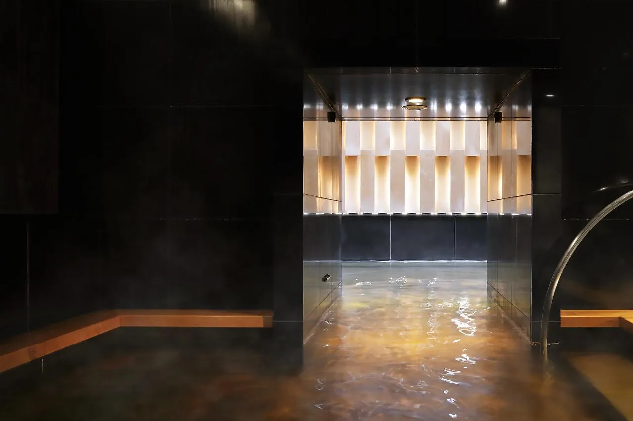 Ryokan Hoshinoya Tokyo Hotel